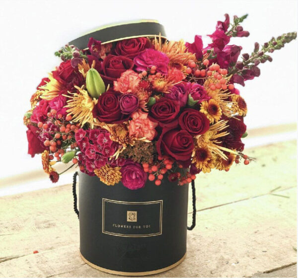 Stock Round Flower Box